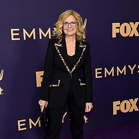 Go to Bonnie Hunt
